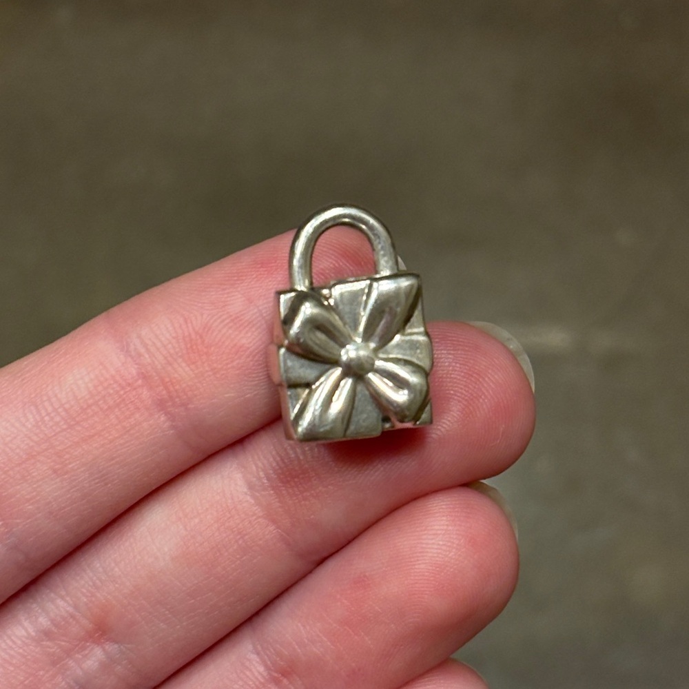 Tiffany & Co. Present Charm (For Charm Bracelet)